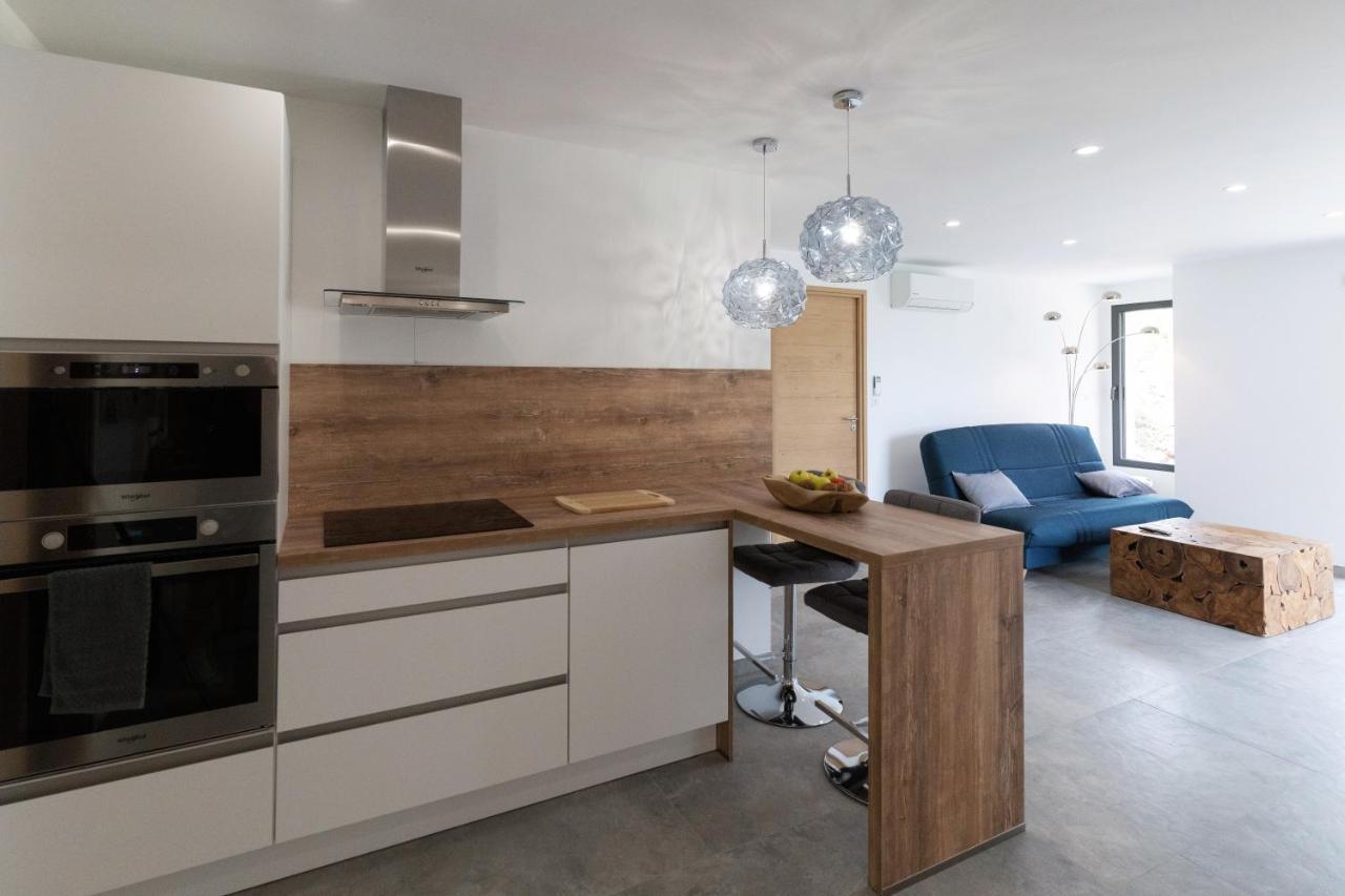 Logement de grand standing entre Mer et Montagne Santa-Maria-di-Lota Extérieur photo